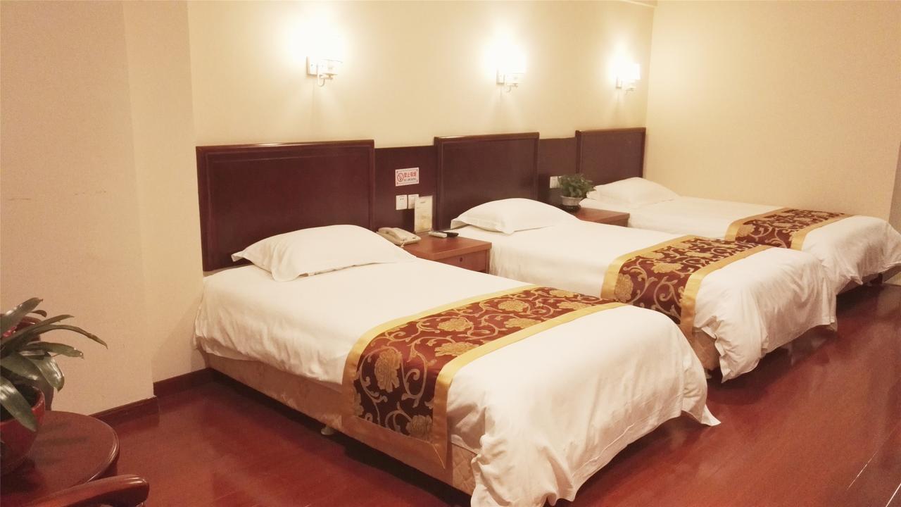 Greentree Inn Jiangsu Taizhou Taixing East Guoqing Road Rt-Mart Business Hotel 외부 사진